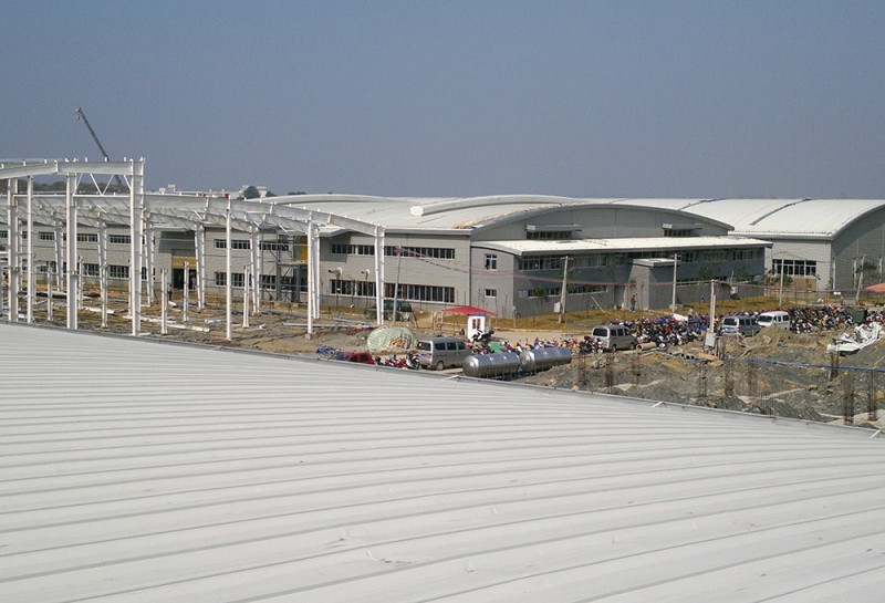 耐克加工基地钢结构生产厂房
