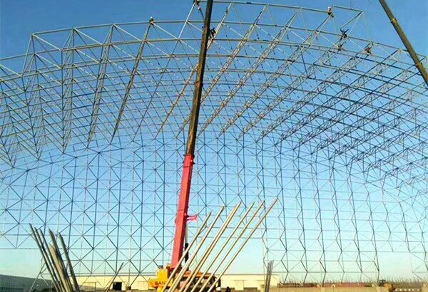 玉林承建钢构工程公司施工